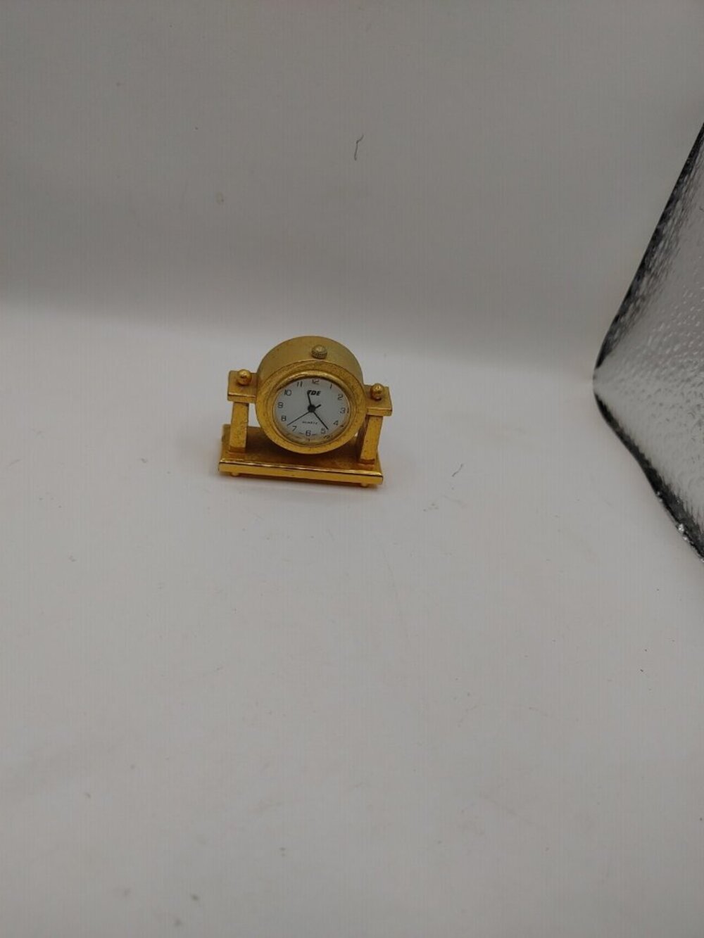 MINI  MANTEL CLOCK Gold- Tone TDE Quartz Japan Movement UNTESTED